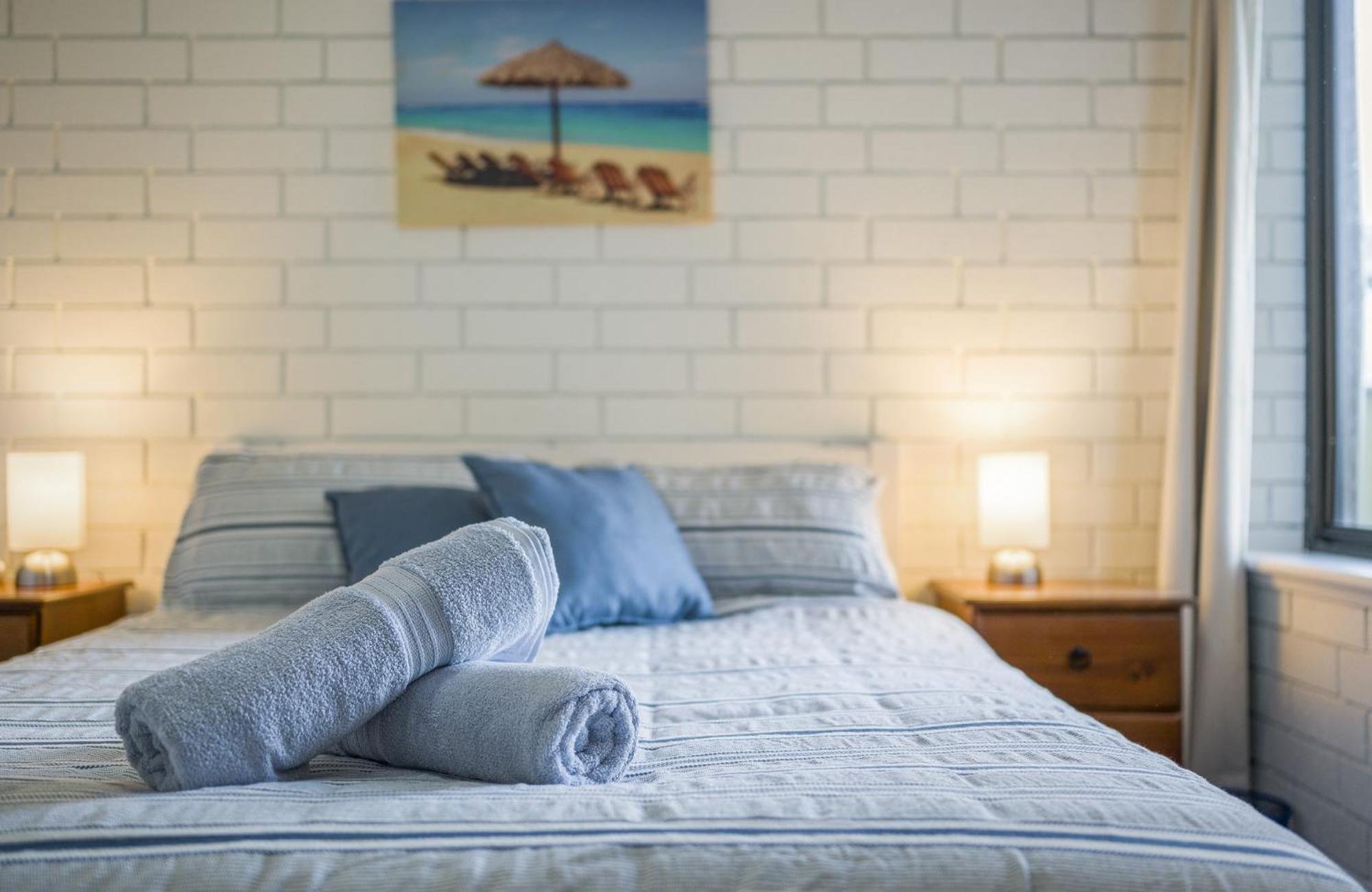 Sun & Surf Aldinga Beach Apartment Extérieur photo