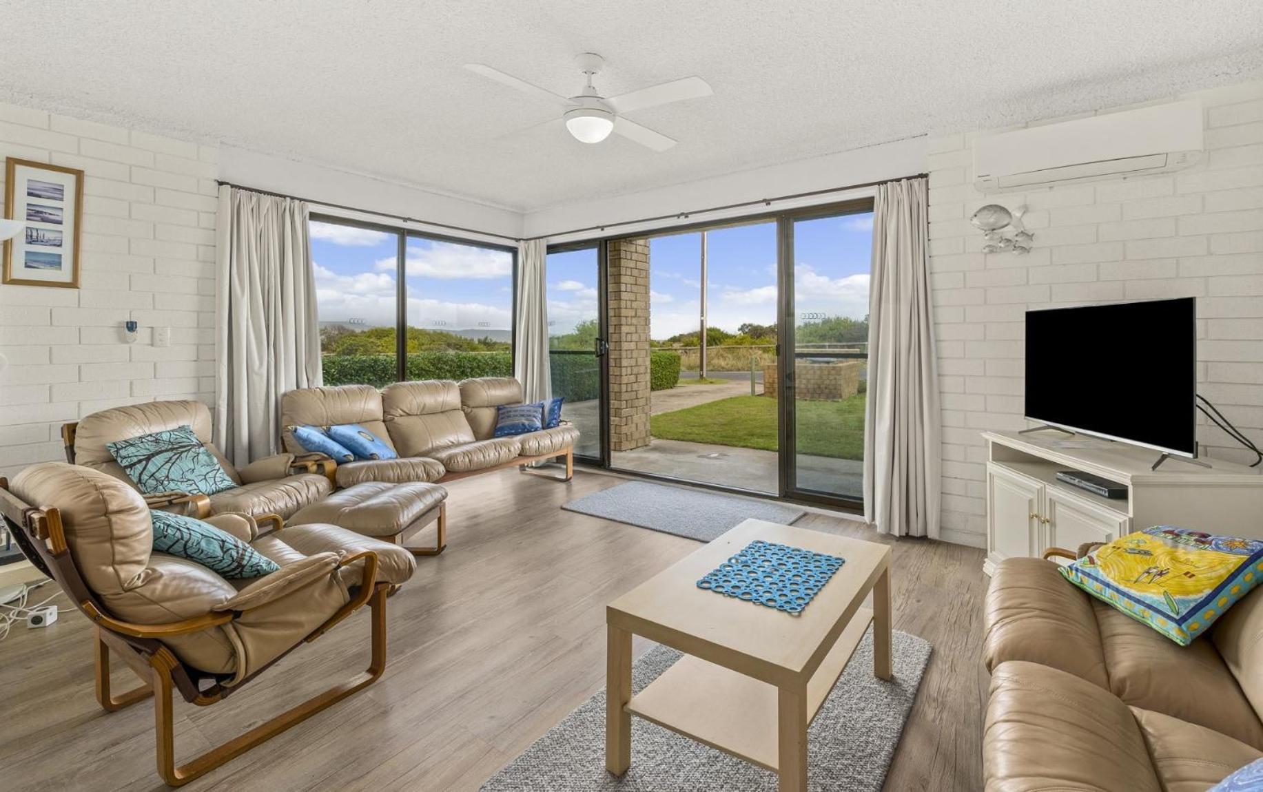 Sun & Surf Aldinga Beach Apartment Extérieur photo